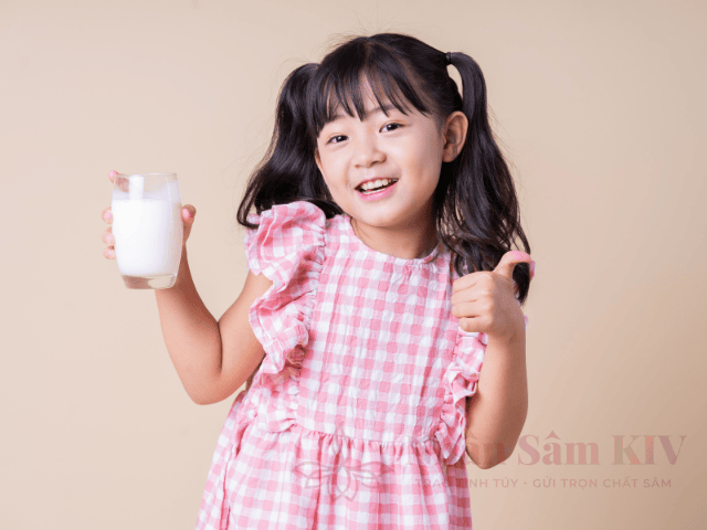Bé chỉ thích uống sữa và bỏ cơm