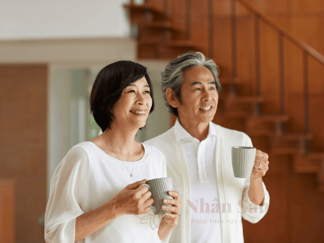 Chọn quà biếu người cao tuổi: Đừng để tấm lòng hiếu thảo bị "từ chối" vì rào cản vị giác và hệ tiêu hóa kém 12 Uống một gói sâm mỗi sáng giúp cha mẹ minh mẫn, khỏe mạnh