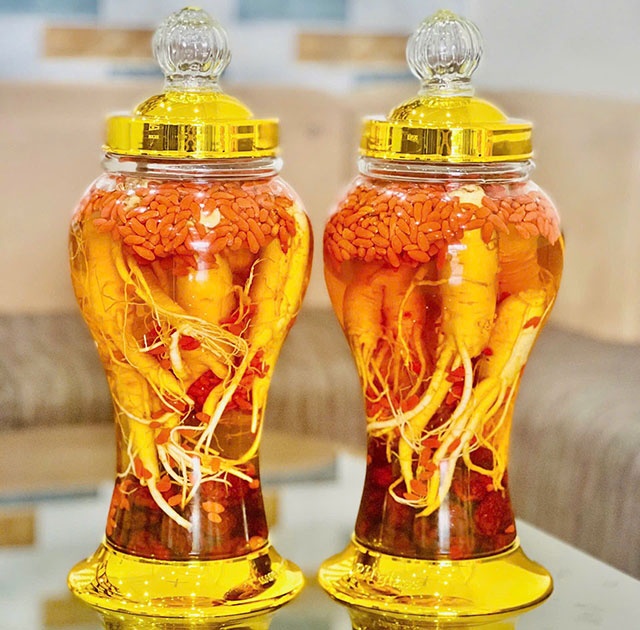Rượu sâm hàn quốc ngâm cam thảo và táo đỏ Rượu sâm hàn quốc ngâm cam thảo và táo đỏ
